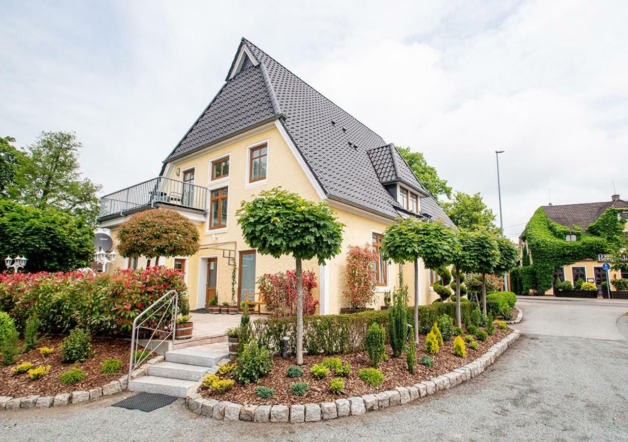 Gaestehaus Fliegendes Perlhuhn Borgfeld Lilienthal  Exterior photo